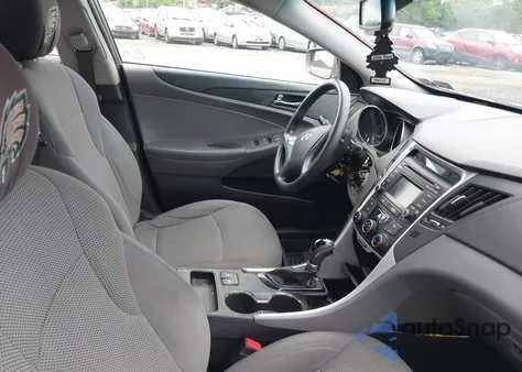 2014 Hyundai Sonata Gls z USA, uszkodzony, nr VIN 5NPEB4AC8EH916550